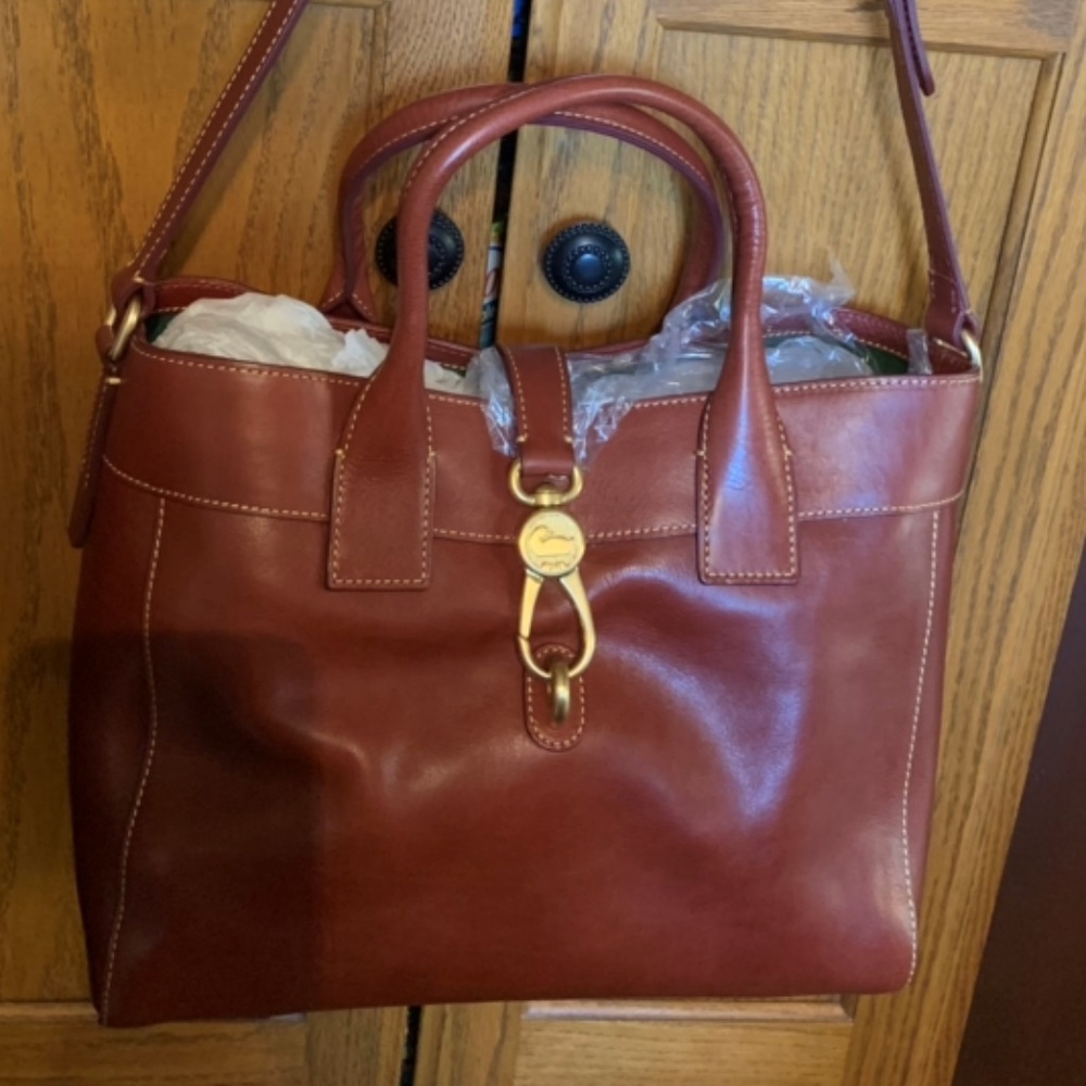 Dooney & Bourke Florentine Large Amelie Tote